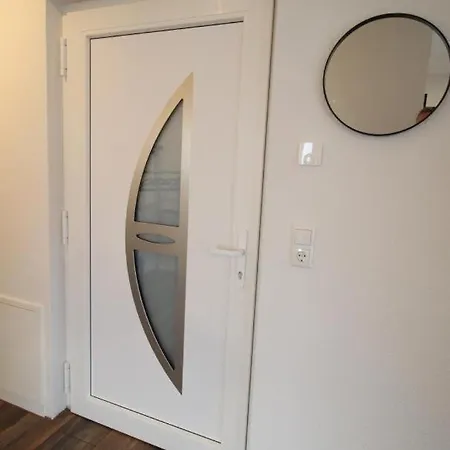 Neu! Grossfelden 3 Gossfelden