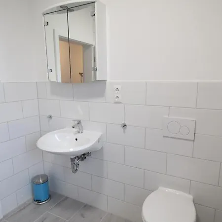 Neu! Grossfelden 3 Gossfelden